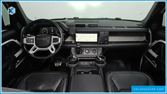 LAND ROVER DEFENDER 110 D300 HSE