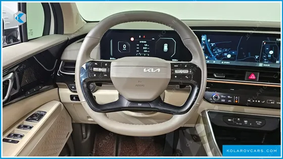 KIA CARNIVAL 9-SEATER SIGNATURE