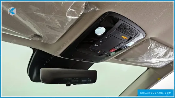 KIA CARNIVAL 9-SEATER SIGNATURE