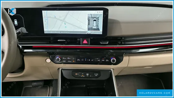 KIA CARNIVAL 7-SEATER SIGNATURE