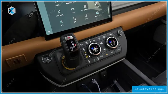 LAND ROVER DEFENDER 130 D300 X-DYNAMIC HSE