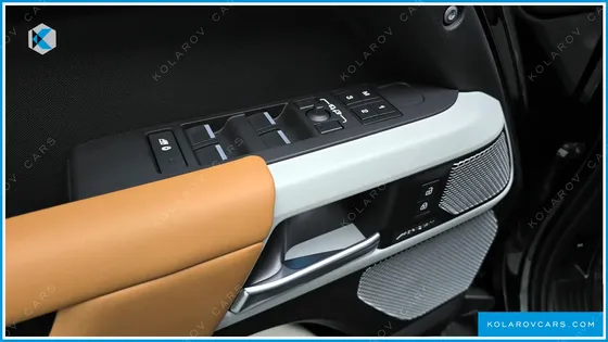 LAND ROVER DEFENDER 130 D300 X-DYNAMIC HSE