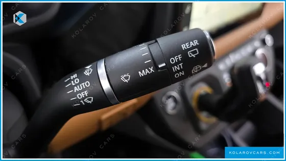 LAND ROVER DEFENDER 130 D300 X-DYNAMIC HSE
