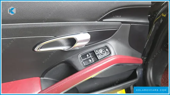 PORSCHE 718 2.0