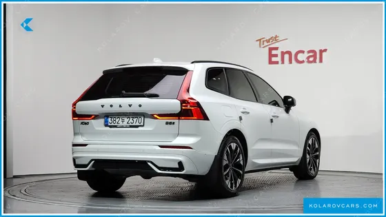 VOLVO XC60 B5 ULTRA DARK AIR SUS
