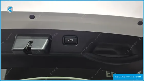 KIA NIRO SIGNATURE