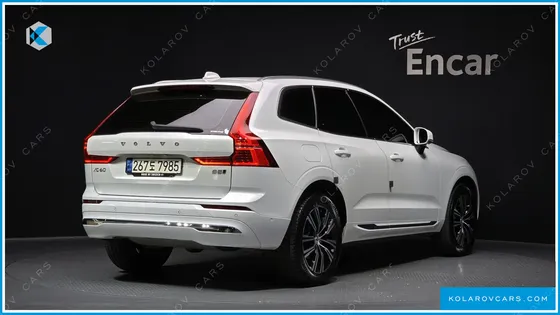 VOLVO XC60 B5 INSCRIPTION