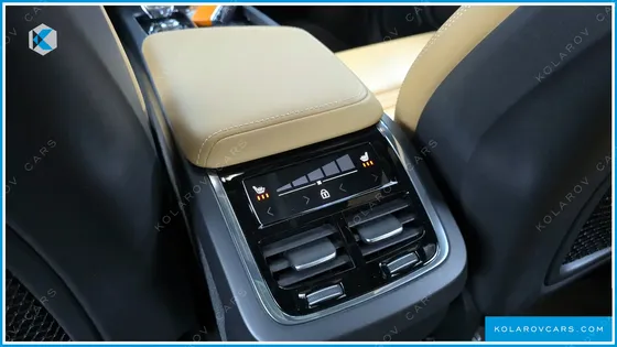 VOLVO XC60 B5 INSCRIPTION