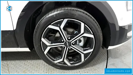 KIA NIRO SIGNATURE