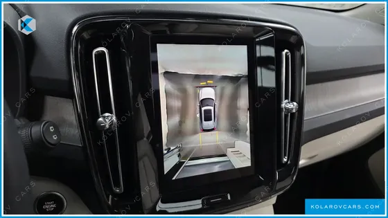 VOLVO XC40 B4 ULTIMATE BRIGHT