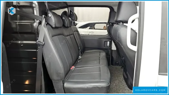 HYUNDAI STARIA CARGO 5-SEATER