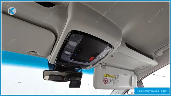 HYUNDAI STARIA CARGO 5-SEATER