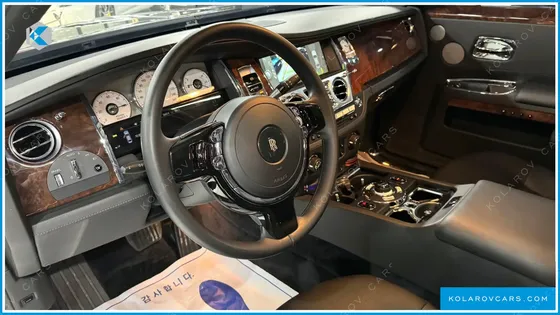 ROLLS ROYCE GHOST 6.6 EWB V12