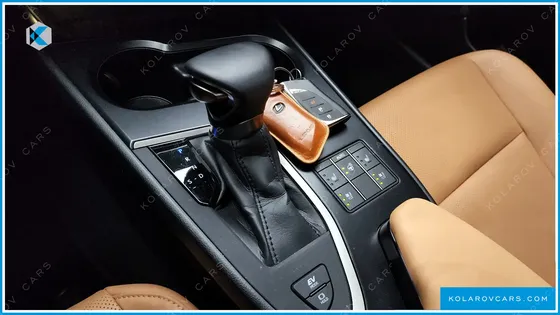 LEXUS UX 2.0 2WD