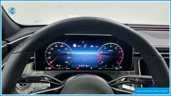 MERCEDES E-CLASS E300 4MATIC EXCLUSIVE