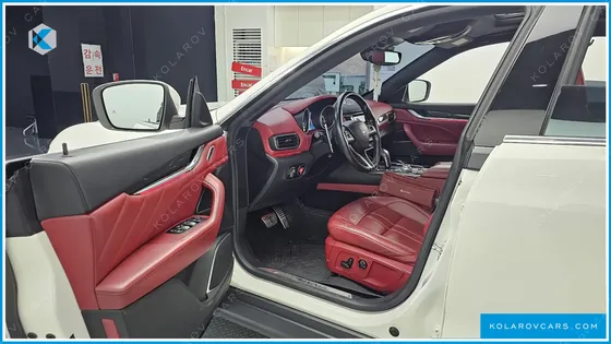 MASERATI LEVANTE 3.0 AWD GRANSPORT