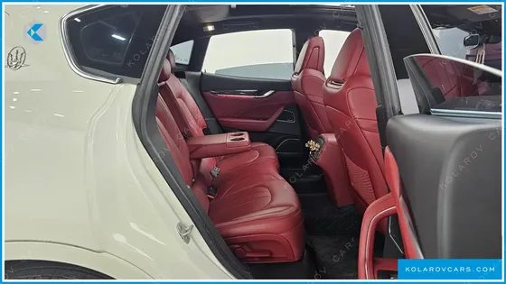 MASERATI LEVANTE 3.0 AWD GRANSPORT