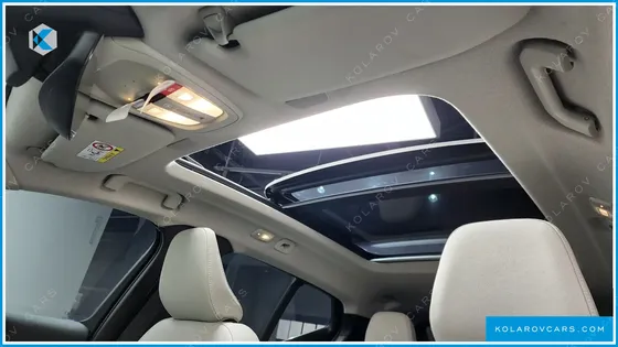VOLVO XC40 B4 ULTRA BRIGHT
