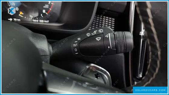 VOLVO XC40 T4 R-DESIGN