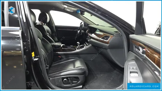 GENESIS EQ900 3.8 GDI AWD