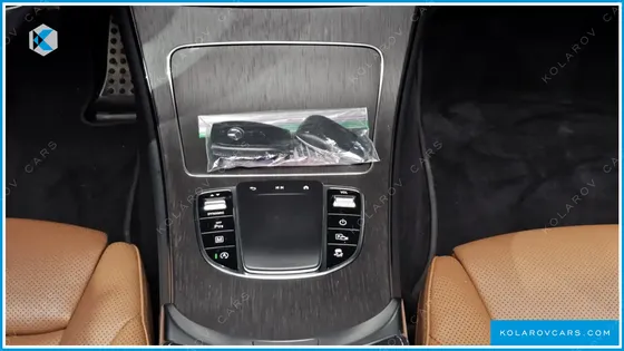 MERCEDES GLC-CLASS GCL300 4MATIC COUPE