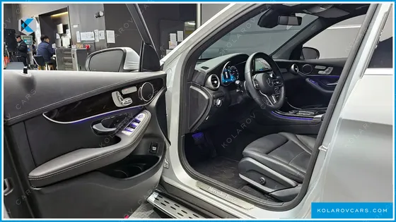 MERCEDES GLC-CLASS GLC300 4MATIC