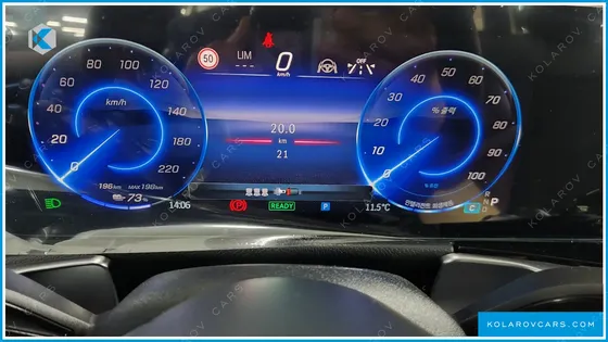 MERCEDES EQB EQB300 4MATIC AMG LINE