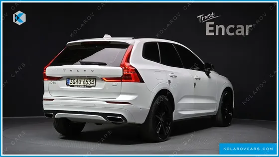 VOLVO XC60 T8 R-DESIGN