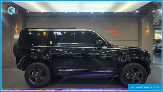 LAND ROVER DEFENDER 110 P300 X-DYNAMIC SE