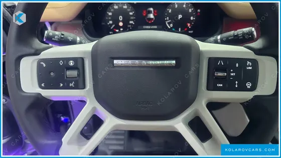 LAND ROVER DEFENDER 110 P300 X-DYNAMIC SE