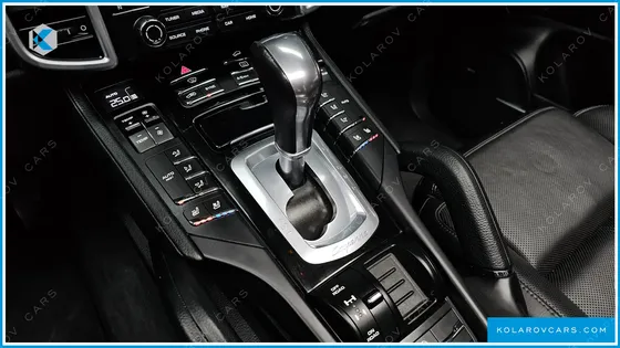 PORSCHE CAYENNE 3.6 PLATIUM EDITION