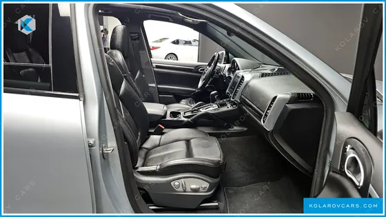 PORSCHE CAYENNE 3.6 PLATIUM EDITION