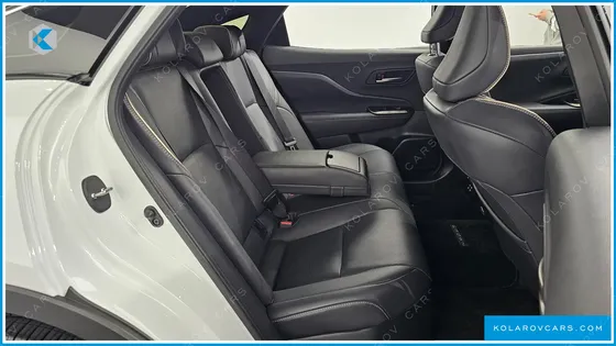 TOYOTA CROWN 2.5 4WD HYBRID