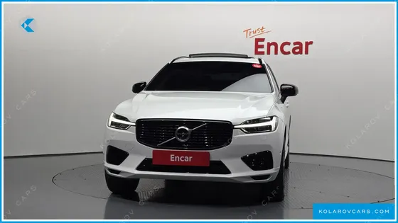 VOLVO XC60 T8 R-DESIGN