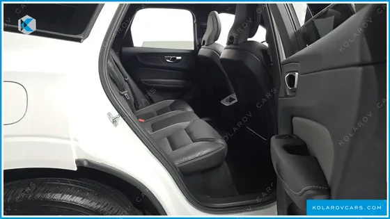 VOLVO XC60 T8 R-DESIGN