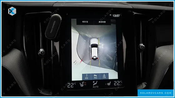 VOLVO XC60 T8 R-DESIGN