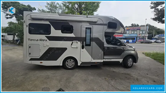 HYUNDAI GRAND STAREX NONE