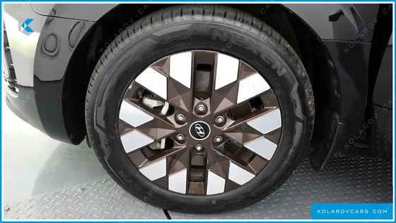 HYUNDAI STARIA NONE
