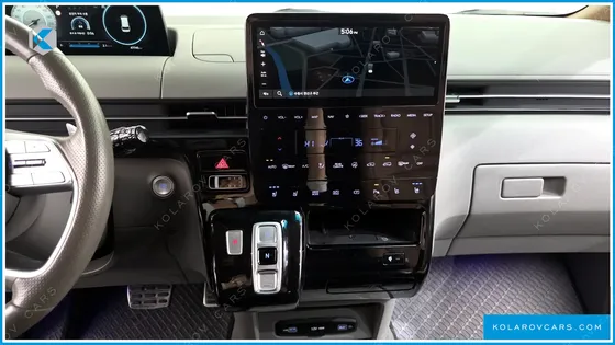 HYUNDAI STARIA NONE