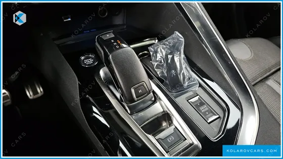 PEUGEOT 3008 1.2 PURE TECH GT PACK