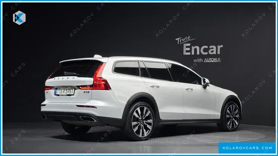 VOLVO V60 B5 PRO AWD