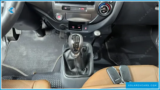 KIA BONGO III KING CAP