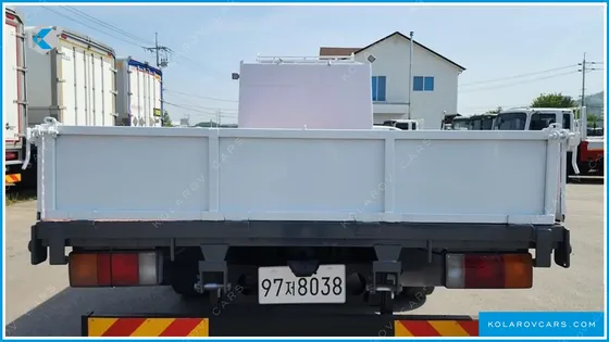 HYUNDAI MEGA TRUCK GOLD