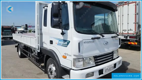 HYUNDAI MEGA TRUCK GOLD