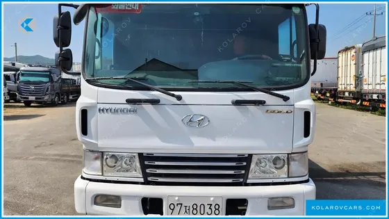 HYUNDAI MEGA TRUCK GOLD