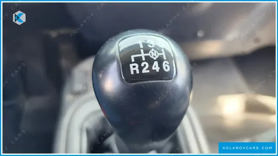 HYUNDAI MEGA TRUCK GOLD
