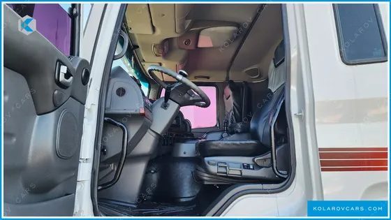 HYUNDAI TRAGO TRAGO 6X4