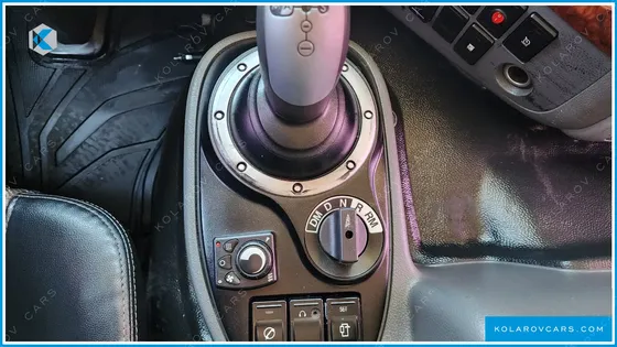 HYUNDAI TRAGO TRAGO 6X4