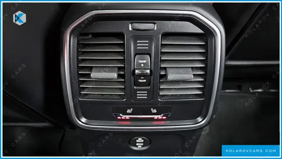 PORSCHE MACAN 2.0