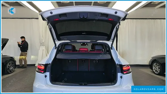 PORSCHE MACAN 2.0